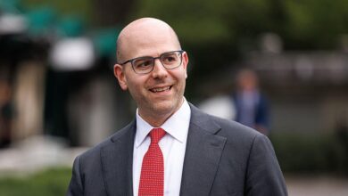 Trump nominating top economic aide Stephen Miran to Federal Reserve board