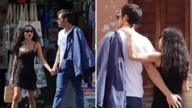 Harry Styles and Zoe Kravitz Pack on PDA With Butt Squeezes in Rome
