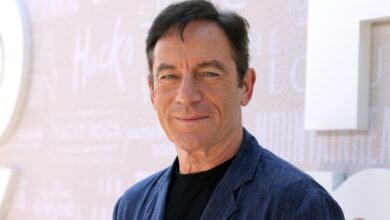 Jason Isaacs Warns ‘Hate Is Being Weaponized’ In Acceptance Speech