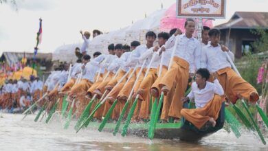 Spectacular Myanmar lake festival shines amid political upheaval, natural disasters