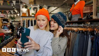 Spending without thinking is a risk with unlimited contactless cards