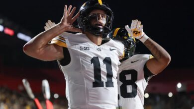 Three picks, best bets for Saturday’s card