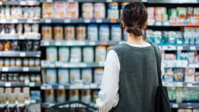 U.S. consumer sentiment drops to lowest point since May