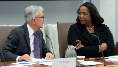 Federal judge temporarily blocks Trump’s attempt to fire Federal Reserve Governor Lisa Cook