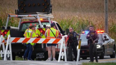 5 officers shot, 3 fatally, while serving warrant in Pennsylvania: Officials