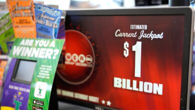 Powerball jackpot reaches .4 billion after Labor Day drawing sees no winner