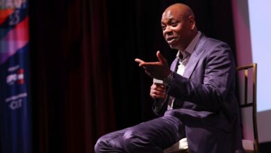 Dave Chappelle Jokes ‘It’s Easier to Talk’ in Saudi Arabia than U.S.