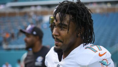 Jaylen Waddle ignites speculation on trade to divisional rival with cryptic post amid rumors around Dolphins WR
