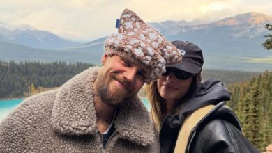 Justin & Hailey Bieber Pack on PDA During Canadian Getaway