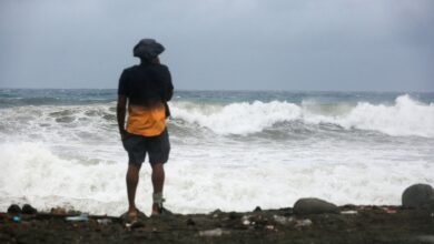 Hurricane Melissa live updates: Jamaica braces for its worst storm in history