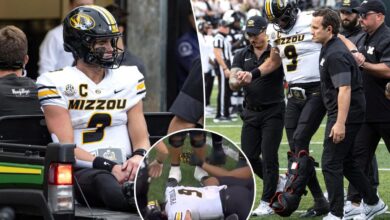 Missouri QB Beau Pribula carted off field with leg injury in scary scene