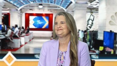 What parents must do before giving kids a smartphone