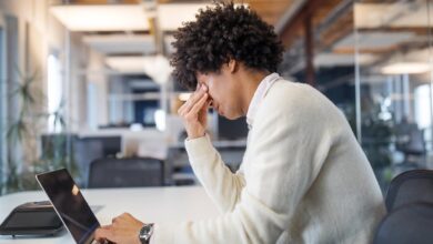 60% of workers are unhappy with key aspects of their job, survey finds