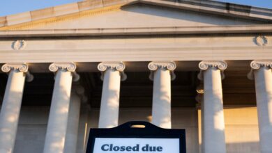 Federal workers share their fears as government shutdown grinds on. “No pay has me anxious.”