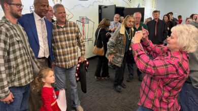 Former Mets star Darryl Strawberry thanks Trump for pardon during sermon at Tulsa church