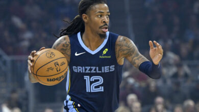 Grizzlies Star’s Plunging Trade Stock Sparks Parallels to Mavericks M Player’s Situation