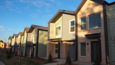 Lender seeks receiver for RedT townhomes on Denver-Aurora line