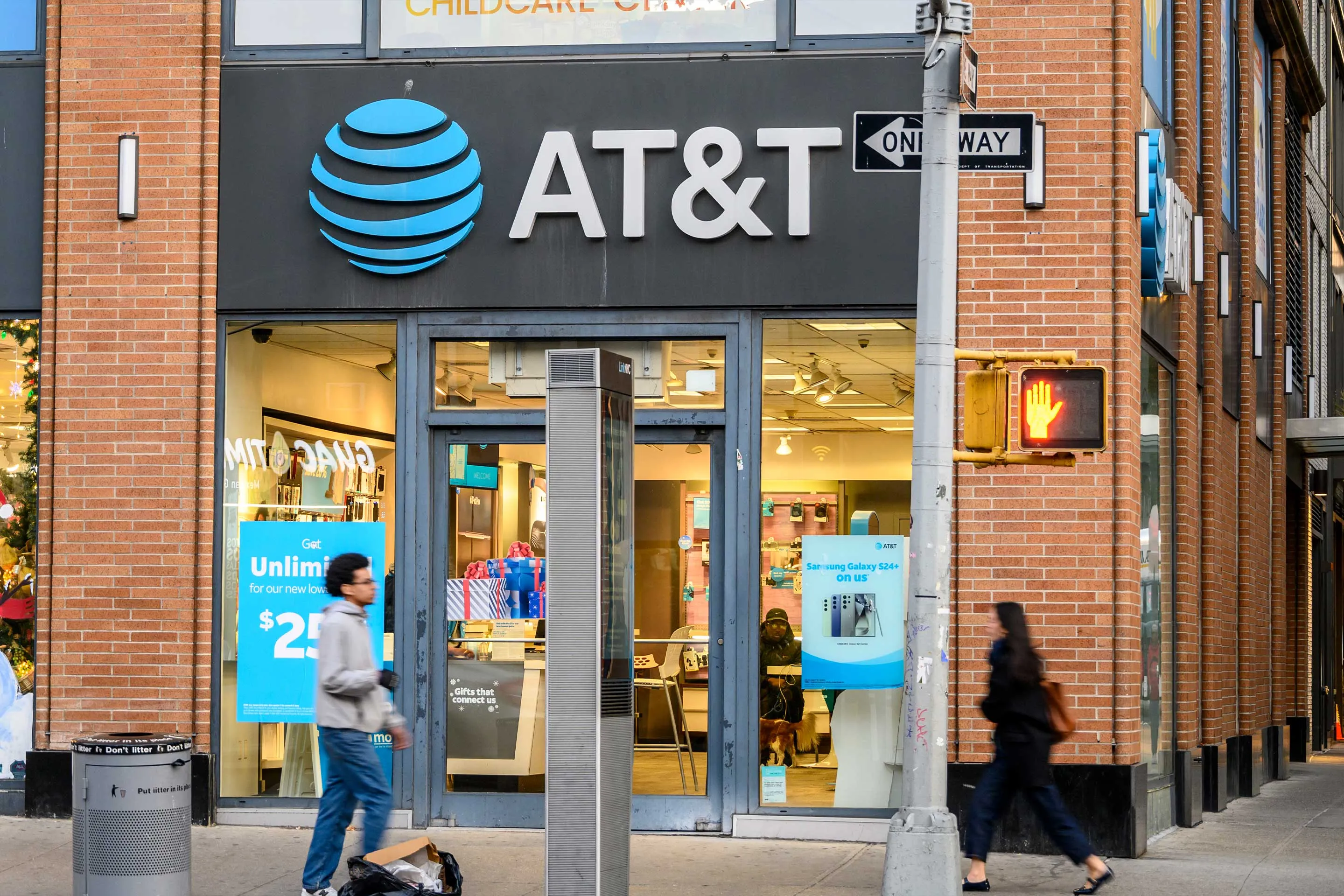 AT&T Extends Data Breach Settlement Deadline to Dec. 18