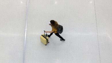 More than 1,100 flights canceled before dawn on Tuesday, tracker says