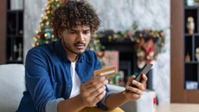 Criminals are primed to take advantage of holiday shoppers. Watch for these 5 scams.