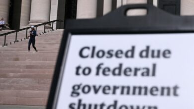 As they miss paychecks, furloughed federal workers are taking out bank loans to help pay the bills