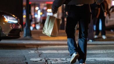 Nearly a quarter of U.S. households live paycheck to paycheck, report finds