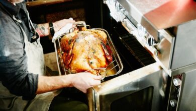 What’s open on Thanksgiving? Here’s what to know about store hours on Thursday and Black Friday.