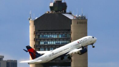 FAA lifts emergency order slashing flights at 40 major U.S. airports