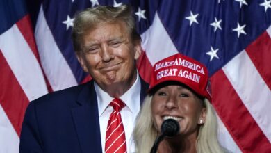 Trump calls for Republicans to vote to release Epstein files