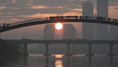 Asia-Pacific markets track Wall Street declines as rotation out of tech continues