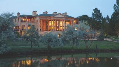 Construction of 21,500-sq.-ft. Cherry Hills mansion detailed in book