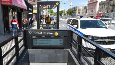 Maniac slashes stranger on NYC subway with boxcutter, gets out on bail