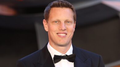 Paramount Sticks to /Share Offer for WBD After Board Rejects Bid