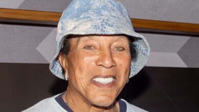Smokey Robinson Accusers Ordered To Turn Over Cell Phones