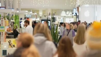 Americans expected to spend over a trillion dollars for the first time this holiday season