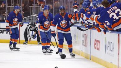 Anthony Duclair scores hat trick in Islanders’ destruction of Devils