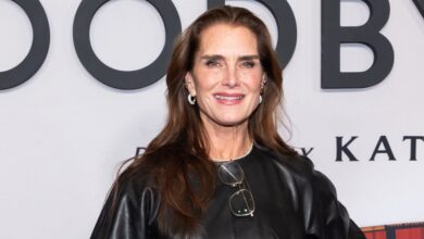 Brooke Shields’ Travel Sneakers Are Available on Amazon