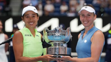 Elise Mertens and Zhang Shuai win the Australian Open women’s doubles title