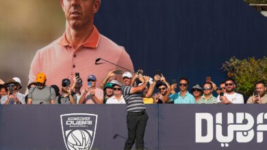 McIlroy leads by one stroke after first round at Dubai Invitational