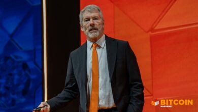 Strategy ($MSTR) Hits 52-Week Low As Bitcoin Crashes To k