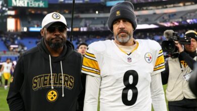 Mike Tomlin Makes 1st Public Appearance Since Stepping Down