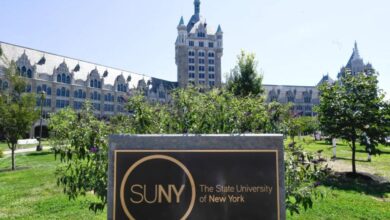 NY Teachers’ union sues to block Long Island charter schools