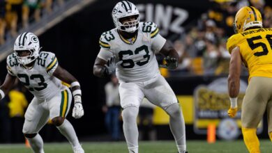 Packers offensive tackle Rasheed Walker arrested on gun possession charge at LaGuardia Airport