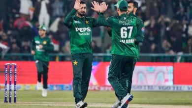 Spinners end Pakistan’s eight-year T20 drought against under-strength Australia