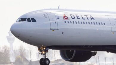 Winter storm already disrupting U.S. travel as airlines cancel thousands of flights