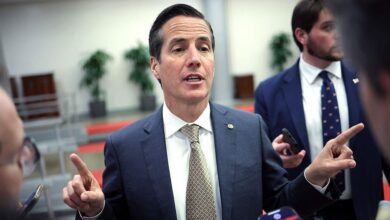 Senators say bipartisan compromise on ACA tax credits has stalled