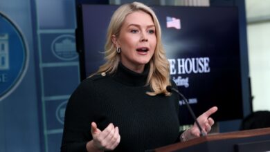 Trump White House distances itself from provocative claims by Noem, others on Pretti shooting