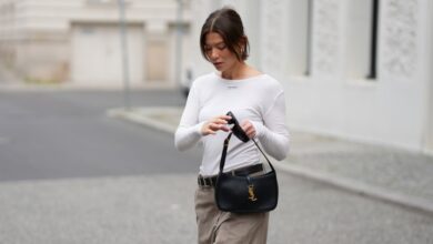 17 Flattering Boat-Neck Tops to Nail East Coast Preppy Style