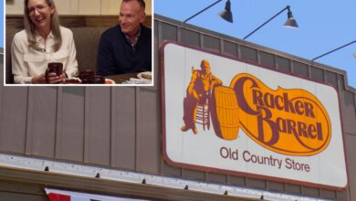 Cracker Barrel responds to reports about employee dining requirements during work travel