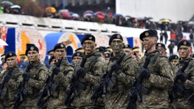 Thousands in Kosovo march on anniversary of independence declaration